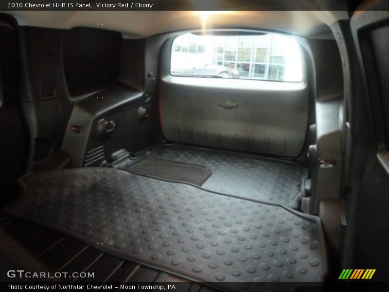 Victory Red / Ebony 2010 Chevrolet HHR LS Panel