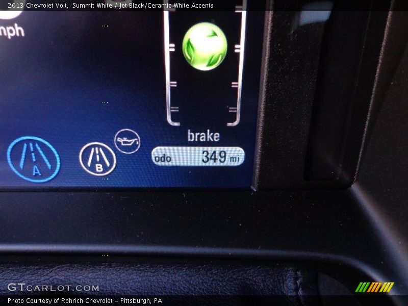 Summit White / Jet Black/Ceramic White Accents 2013 Chevrolet Volt