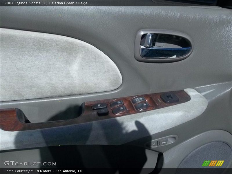 Celadon Green / Beige 2004 Hyundai Sonata LX