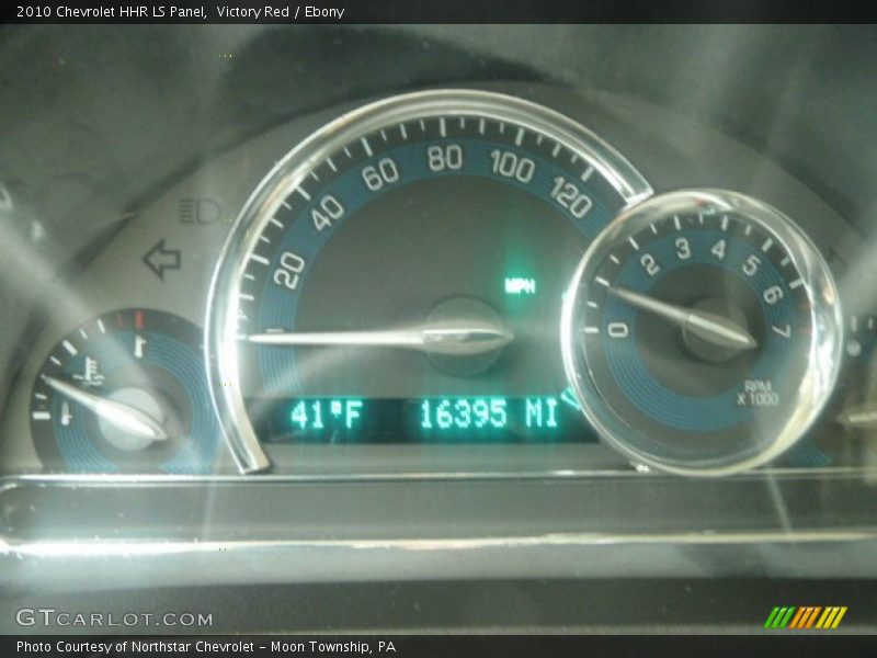 Victory Red / Ebony 2010 Chevrolet HHR LS Panel