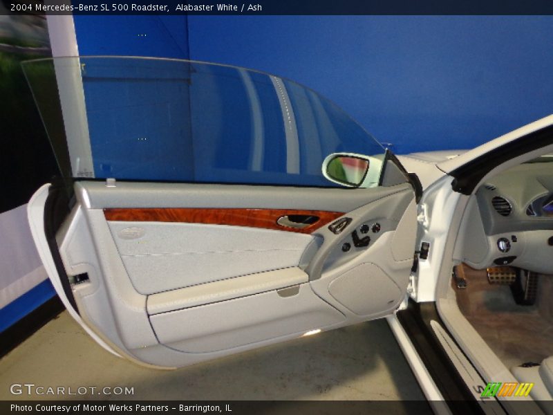 Alabaster White / Ash 2004 Mercedes-Benz SL 500 Roadster
