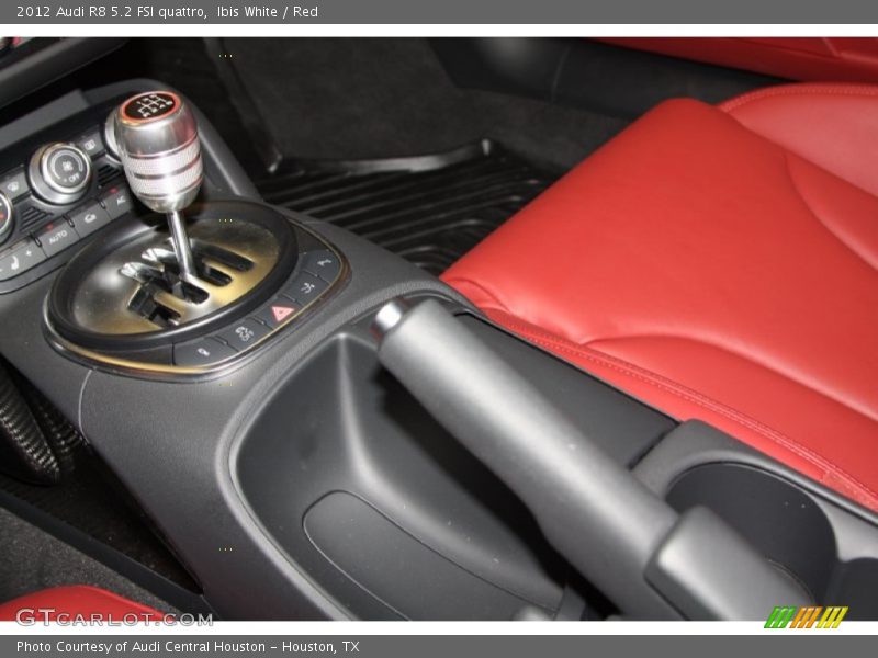  2012 R8 5.2 FSI quattro 6 Speed Manual Shifter