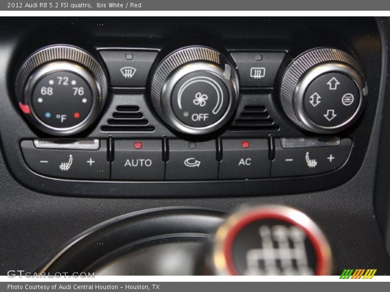 Controls of 2012 R8 5.2 FSI quattro