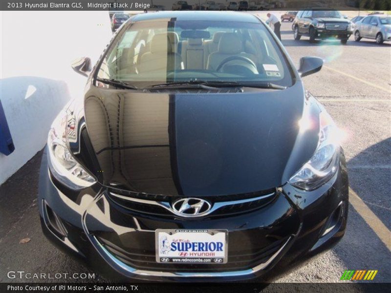 Midnight Black / Beige 2013 Hyundai Elantra GLS
