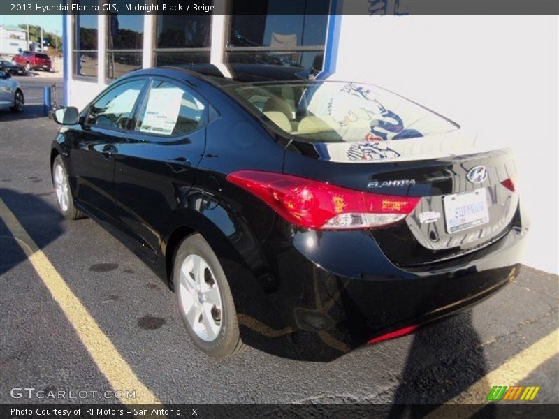 Midnight Black / Beige 2013 Hyundai Elantra GLS
