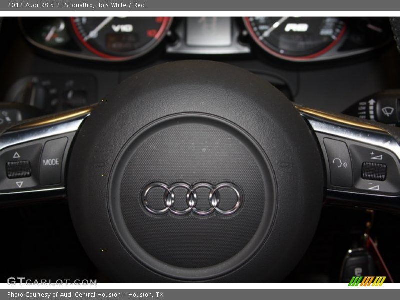 Ibis White / Red 2012 Audi R8 5.2 FSI quattro
