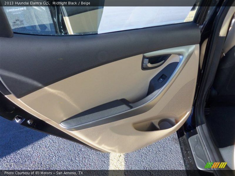 Midnight Black / Beige 2013 Hyundai Elantra GLS