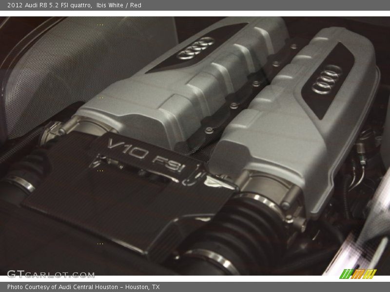  2012 R8 5.2 FSI quattro Engine - 5.2 Liter FSI DOHC 40-Valve VVT V10