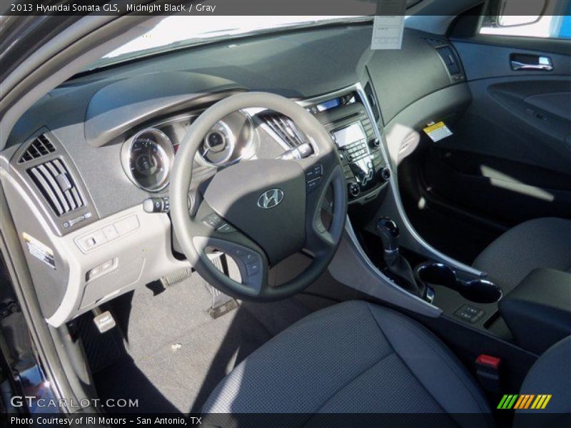 Midnight Black / Gray 2013 Hyundai Sonata GLS