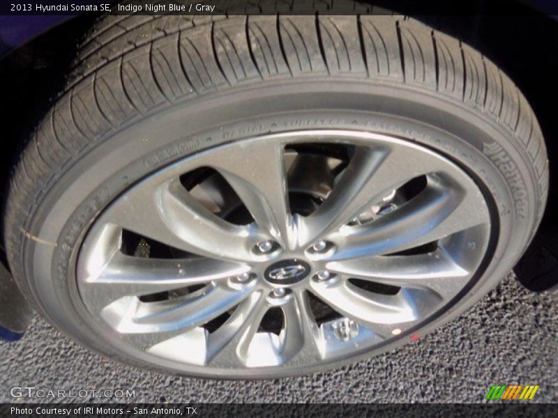 Indigo Night Blue / Gray 2013 Hyundai Sonata SE