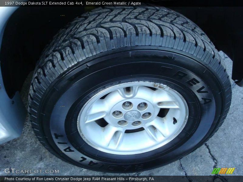 Emerald Green Metallic / Agate 1997 Dodge Dakota SLT Extended Cab 4x4