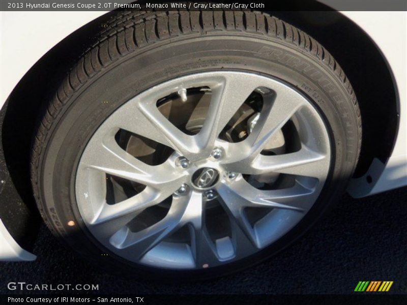 Monaco White / Gray Leather/Gray Cloth 2013 Hyundai Genesis Coupe 2.0T Premium