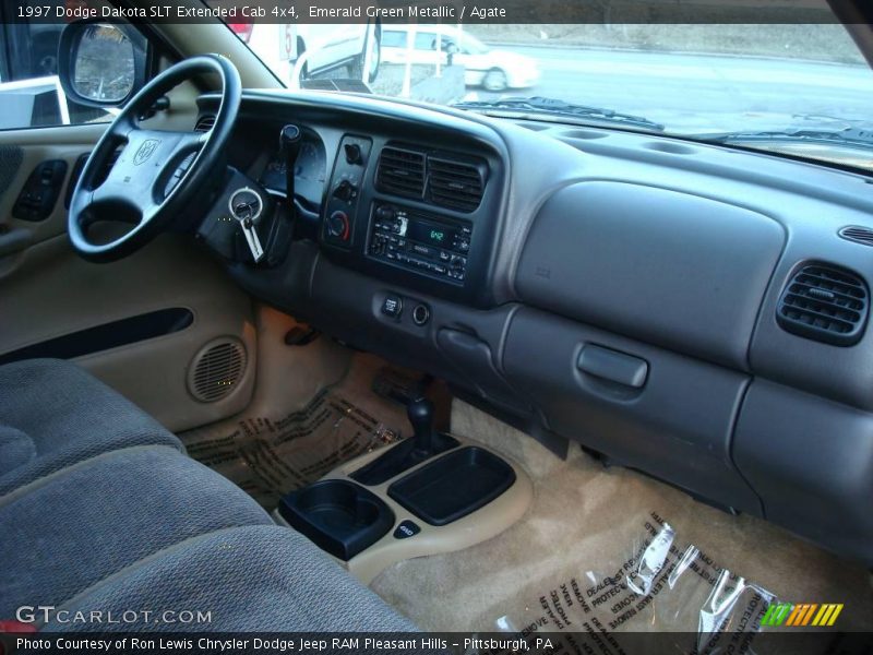 Emerald Green Metallic / Agate 1997 Dodge Dakota SLT Extended Cab 4x4