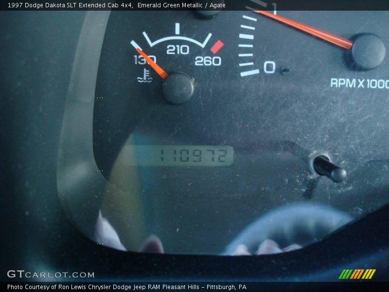 Emerald Green Metallic / Agate 1997 Dodge Dakota SLT Extended Cab 4x4
