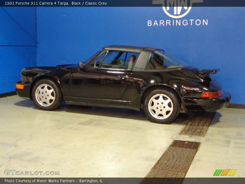 Black / Classic Grey 1991 Porsche 911 Carrera 4 Targa