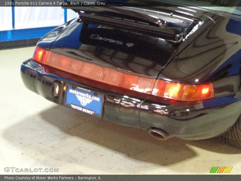 Black / Classic Grey 1991 Porsche 911 Carrera 4 Targa