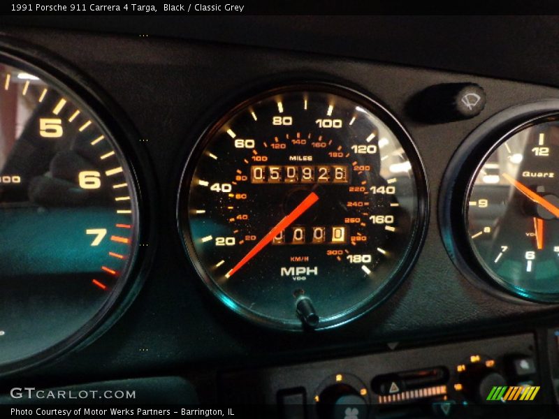 Black / Classic Grey 1991 Porsche 911 Carrera 4 Targa