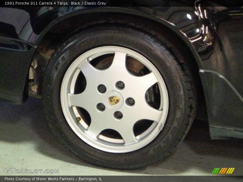  1991 911 Carrera 4 Targa Wheel