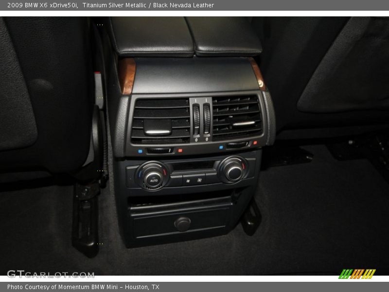 Titanium Silver Metallic / Black Nevada Leather 2009 BMW X6 xDrive50i