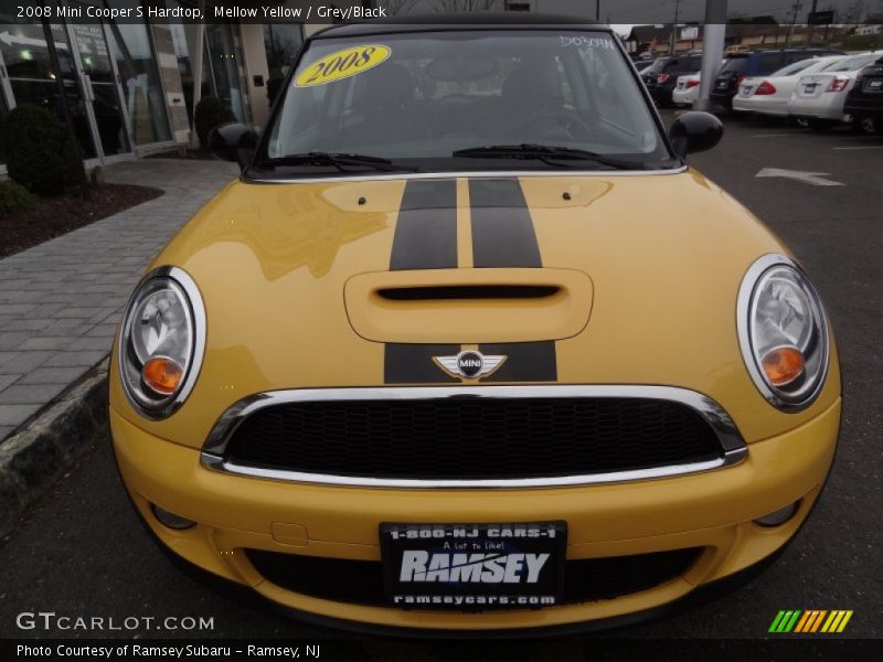 Mellow Yellow / Grey/Black 2008 Mini Cooper S Hardtop