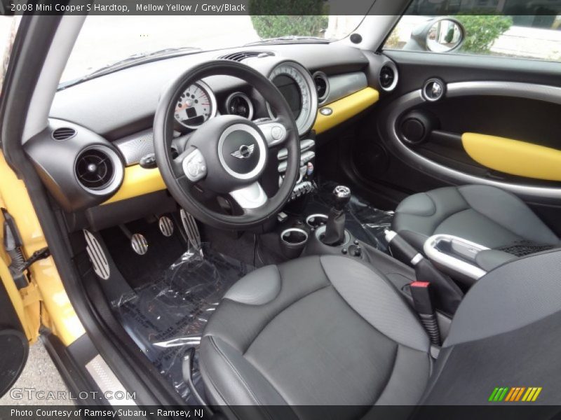 Grey/Black Interior - 2008 Cooper S Hardtop 