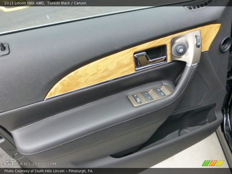 Tuxedo Black / Canyon 2013 Lincoln MKX AWD