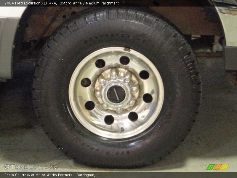 Oxford White / Medium Parchment 2004 Ford Excursion XLT 4x4