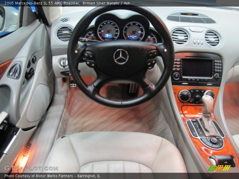 Dashboard of 2005 SL 55 AMG Roadster