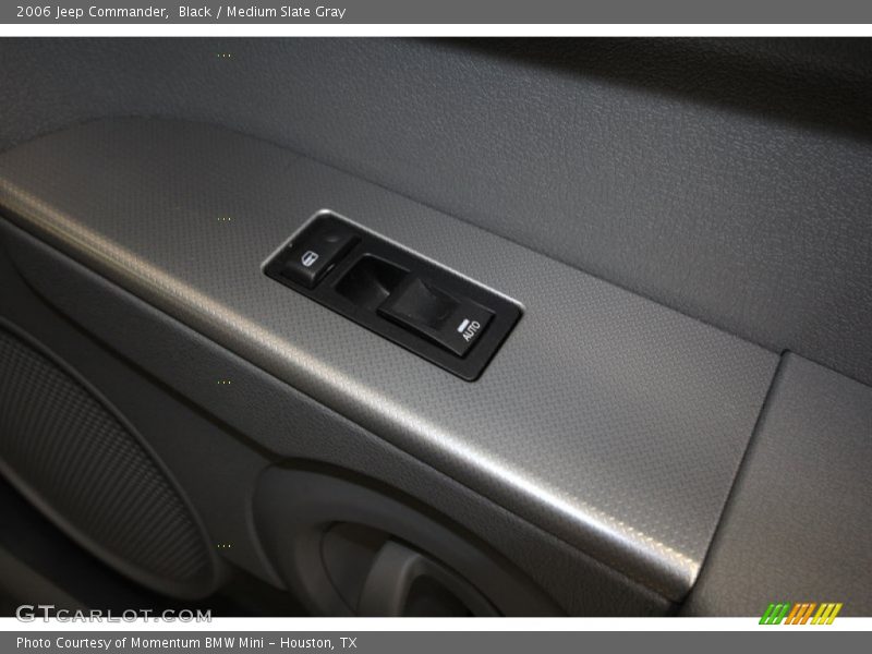 Black / Medium Slate Gray 2006 Jeep Commander