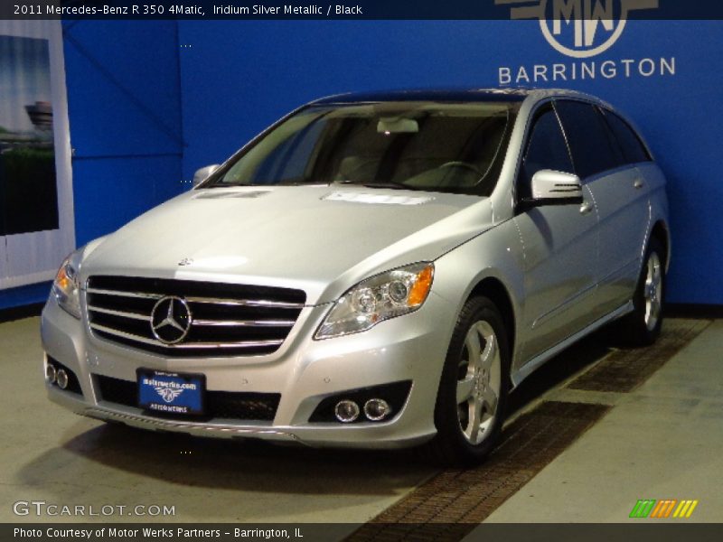 Iridium Silver Metallic / Black 2011 Mercedes-Benz R 350 4Matic