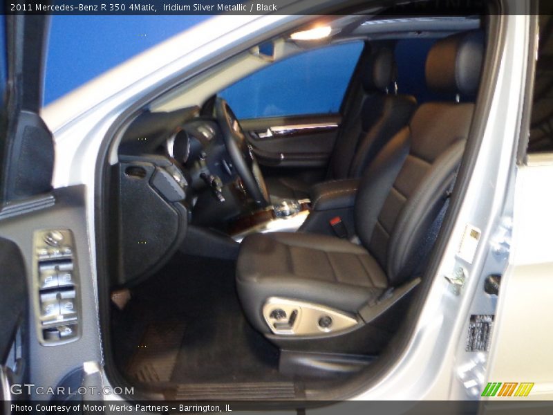 Iridium Silver Metallic / Black 2011 Mercedes-Benz R 350 4Matic