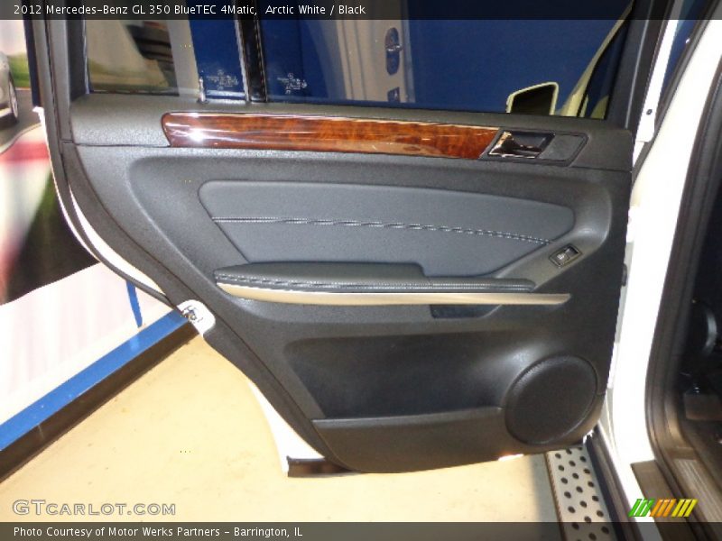 Arctic White / Black 2012 Mercedes-Benz GL 350 BlueTEC 4Matic