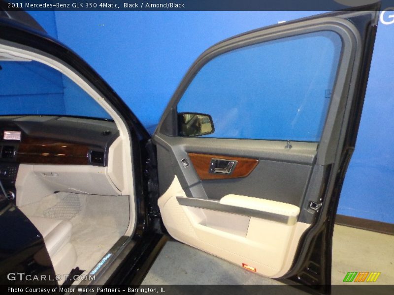 Black / Almond/Black 2011 Mercedes-Benz GLK 350 4Matic
