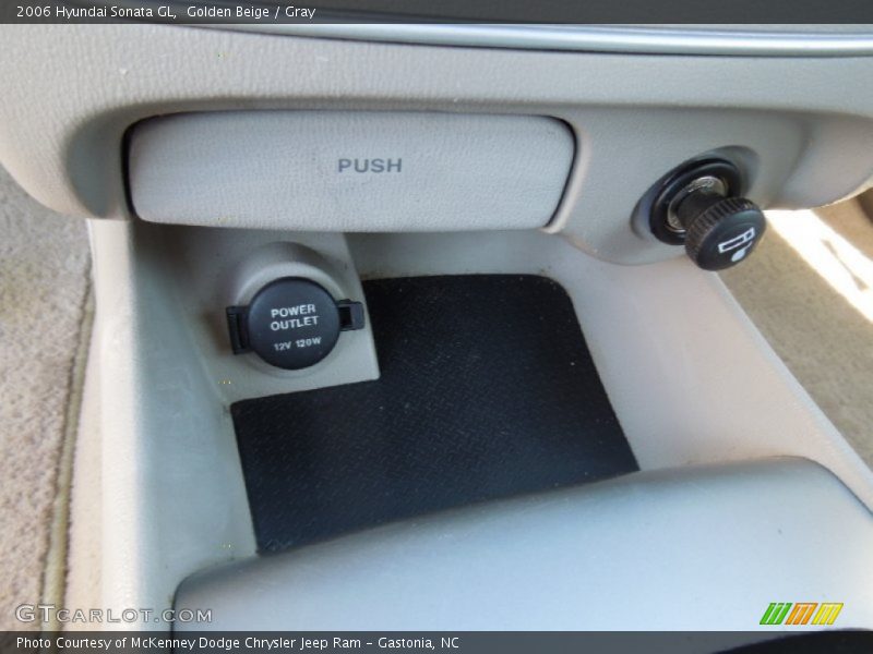 Golden Beige / Gray 2006 Hyundai Sonata GL