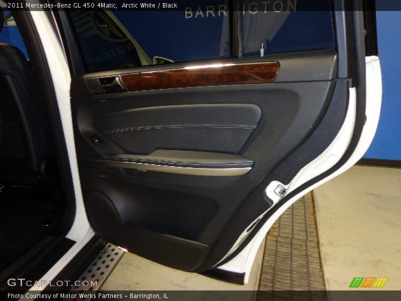 Arctic White / Black 2011 Mercedes-Benz GL 450 4Matic