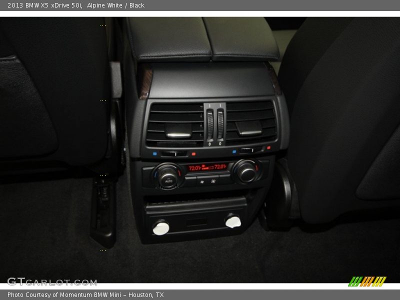 Alpine White / Black 2013 BMW X5 xDrive 50i