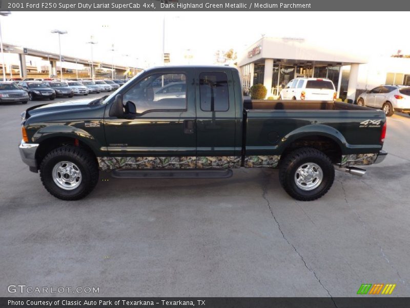 Dark Highland Green Metallic / Medium Parchment 2001 Ford F250 Super Duty Lariat SuperCab 4x4