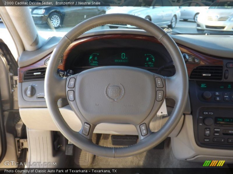 Bronzemist / Neutral Shale 2000 Cadillac DeVille Sedan
