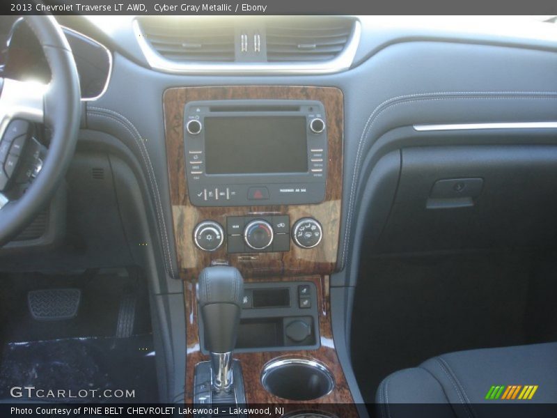 Cyber Gray Metallic / Ebony 2013 Chevrolet Traverse LT AWD