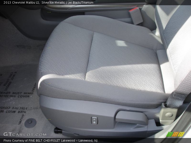 Silver Ice Metallic / Jet Black/Titanium 2013 Chevrolet Malibu LS