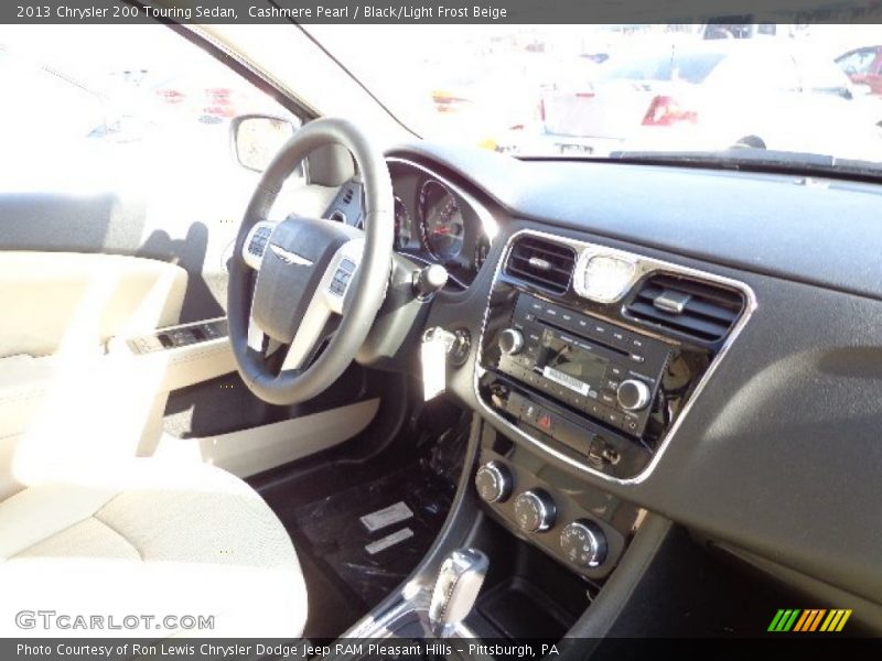 Cashmere Pearl / Black/Light Frost Beige 2013 Chrysler 200 Touring Sedan
