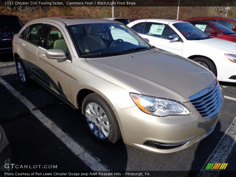 Cashmere Pearl / Black/Light Frost Beige 2013 Chrysler 200 Touring Sedan