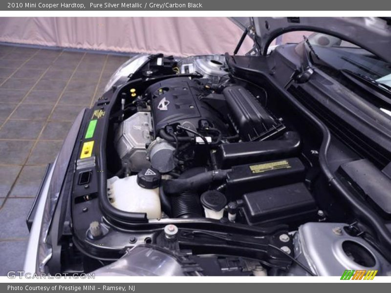Pure Silver Metallic / Grey/Carbon Black 2010 Mini Cooper Hardtop
