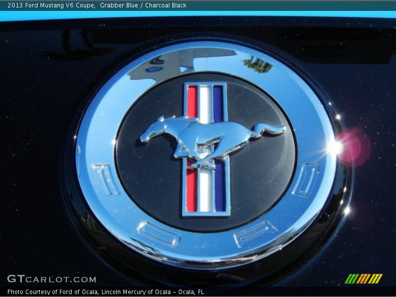 Grabber Blue / Charcoal Black 2013 Ford Mustang V6 Coupe