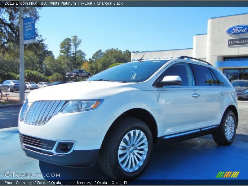 White Platinum Tri-Coat / Charcoal Black 2013 Lincoln MKX FWD