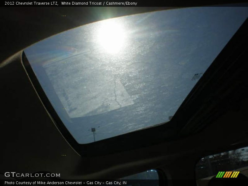 White Diamond Tricoat / Cashmere/Ebony 2012 Chevrolet Traverse LTZ