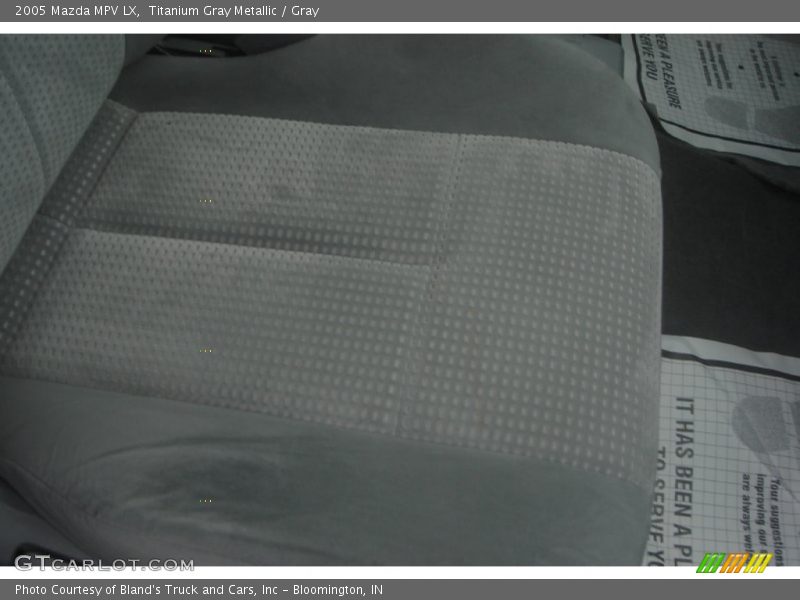 Titanium Gray Metallic / Gray 2005 Mazda MPV LX