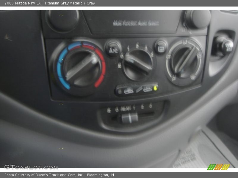 Titanium Gray Metallic / Gray 2005 Mazda MPV LX