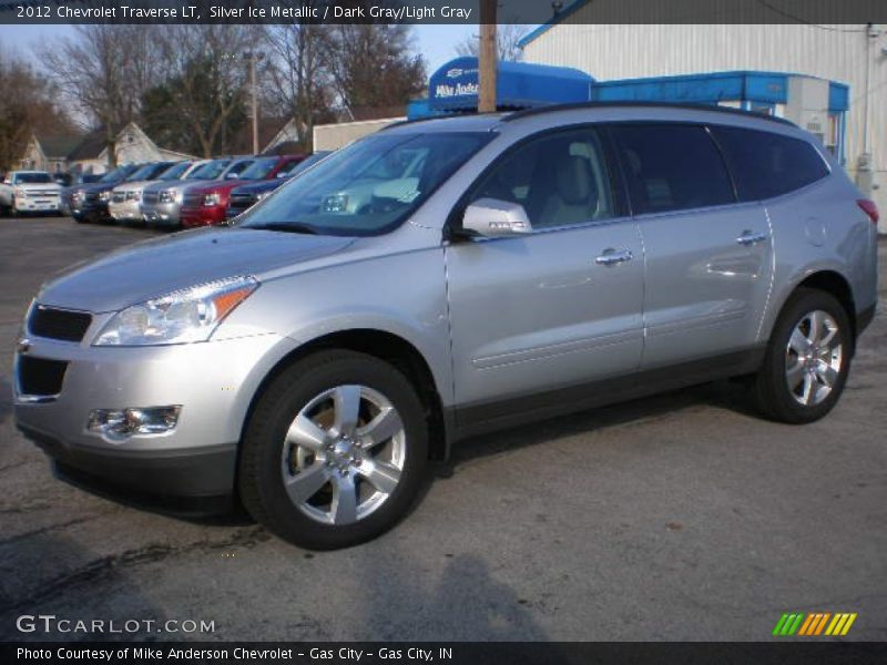 Silver Ice Metallic / Dark Gray/Light Gray 2012 Chevrolet Traverse LT