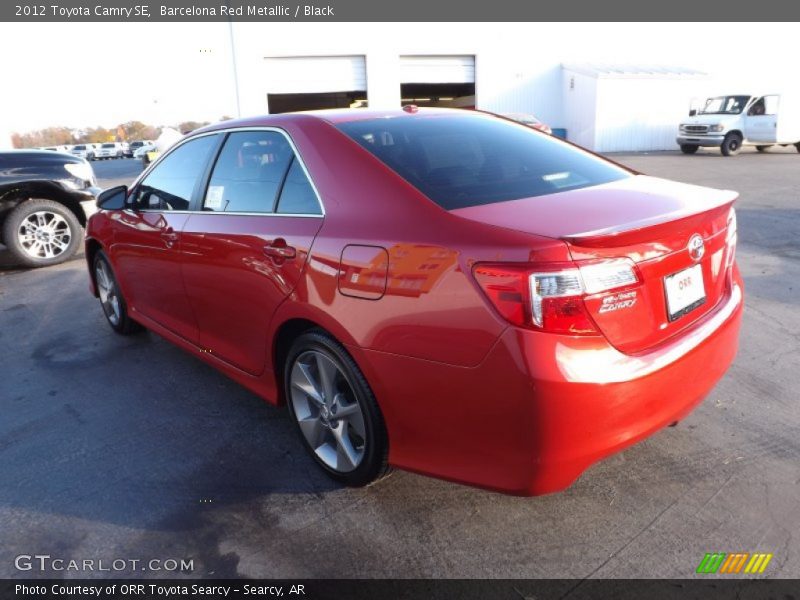 Barcelona Red Metallic / Black 2012 Toyota Camry SE